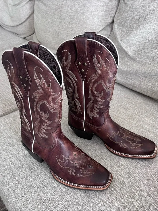 Ariat Legend Spirit Western Boot Brown Leather Studded Cross Size 9.5B - Picture 2 of 11